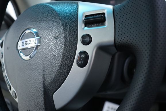 Nissan X-Trail, 2.5 л, Вариатор, 2011 фото 14