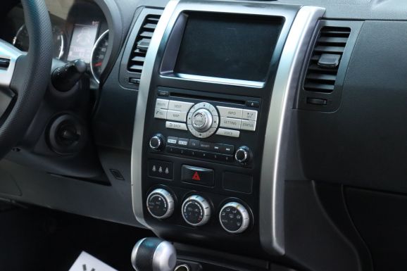 Nissan X-Trail, 2.5 л, Вариатор, 2011 фото 2