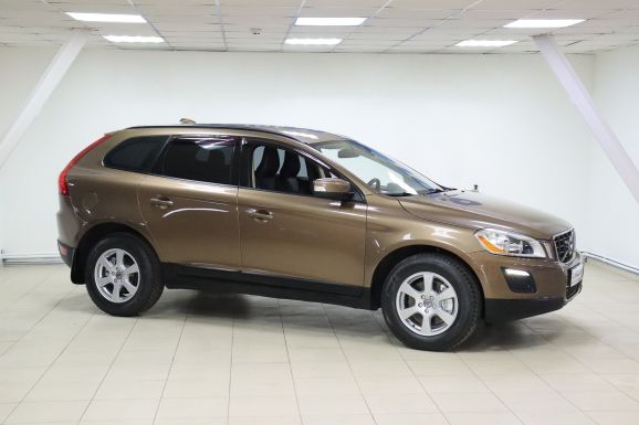 Volvo XC60, 2.0 л, Робот, 2010 фото 5