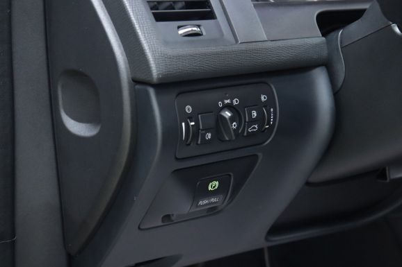 Volvo XC60, 2.0 л, Робот, 2010 фото 10