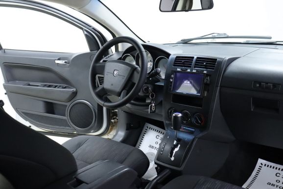 Dodge Caliber, 2.0 л, Вариатор, 2011 фото 6