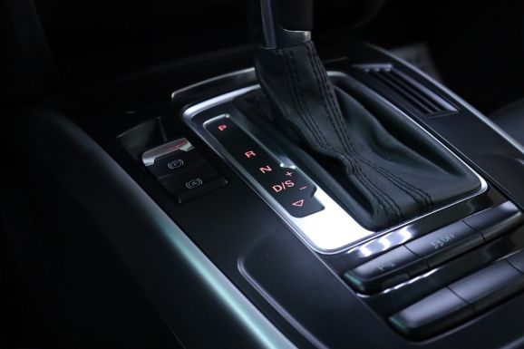 Audi A4, 1.8 л, Вариатор, 2013 фото 7