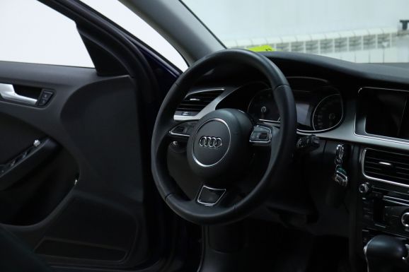 Audi A4, 1.8 л, Вариатор, 2013 фото 14