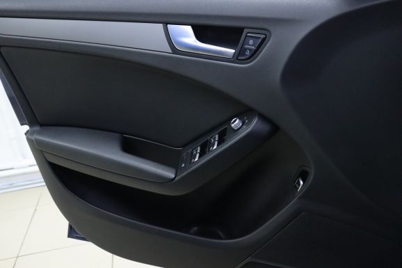 Audi A4, 1.8 л, Вариатор, 2013 фото 15