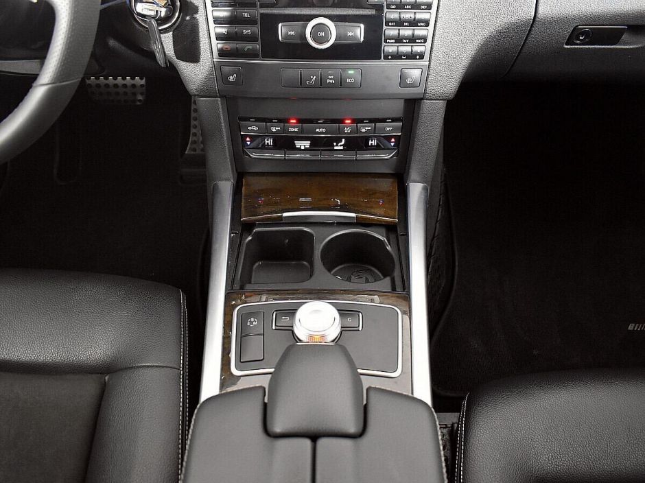 Mercedes-Benz E-Класс, 1.8 л, АТ, 2012 фото 2