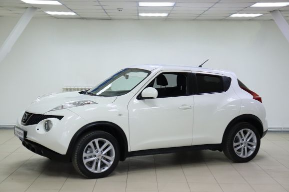 Nissan Juke, 1.6 л, Вариатор, 2011 фото 3