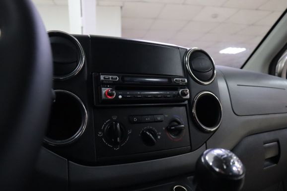 Citroen Berlingo, 1.6 л, МТ, 2011 фото 9