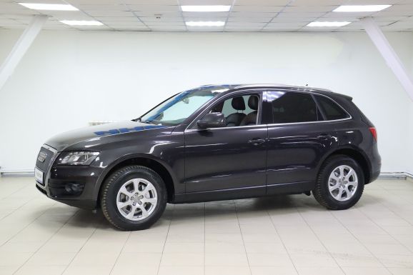 Audi Q5, 2.0 л, Робот, 2010 фото 3