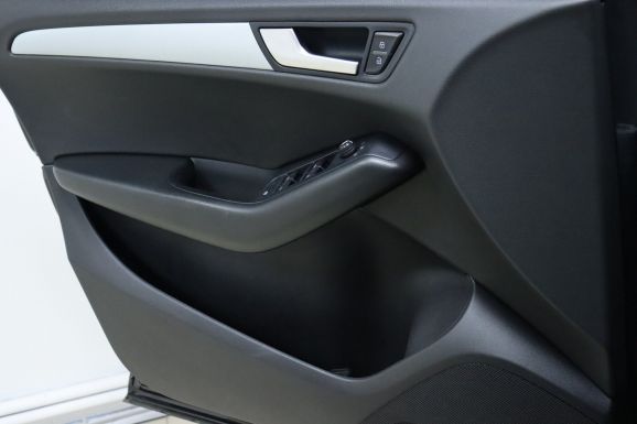 Audi Q5, 2.0 л, Робот, 2010 фото 10