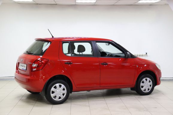 Skoda Fabia, 1.2 л, МТ, 2013 фото 6