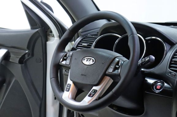 Kia Sorento, 2.4 л, АТ, 2012 фото 9