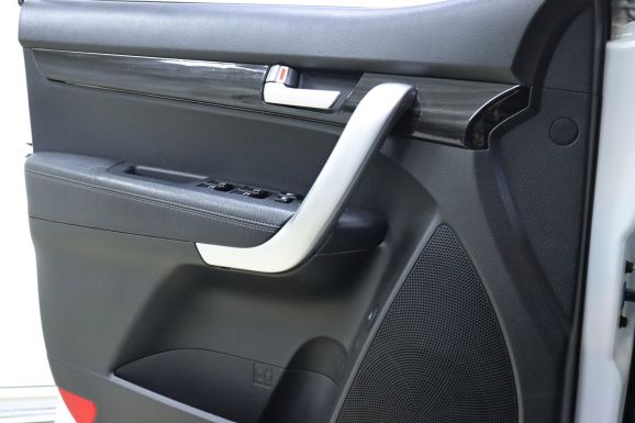 Kia Sorento, 2.4 л, АТ, 2012 фото 10