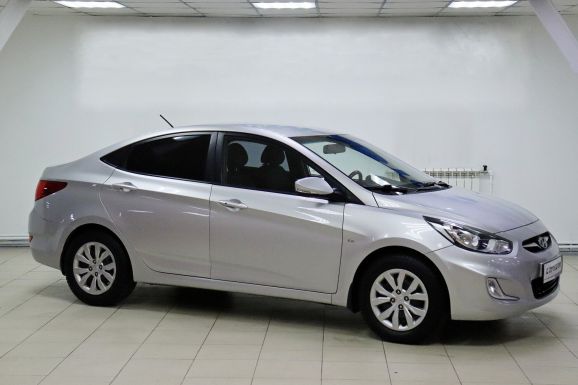 Hyundai Solaris, 1.6 л, АТ, 2011 фото 5
