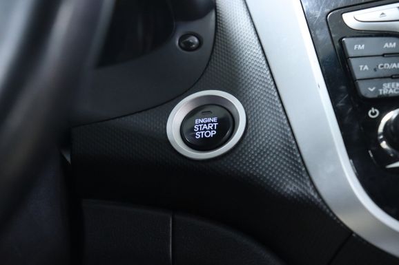 Hyundai Solaris, 1.6 л, АТ, 2011 фото 10