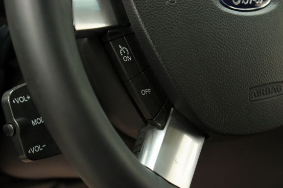 Ford Kuga, 2.0 л, Робот, 2011 фото 11