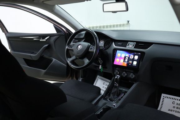 Skoda Octavia, 1.6 л, АТ, 2015 фото 8