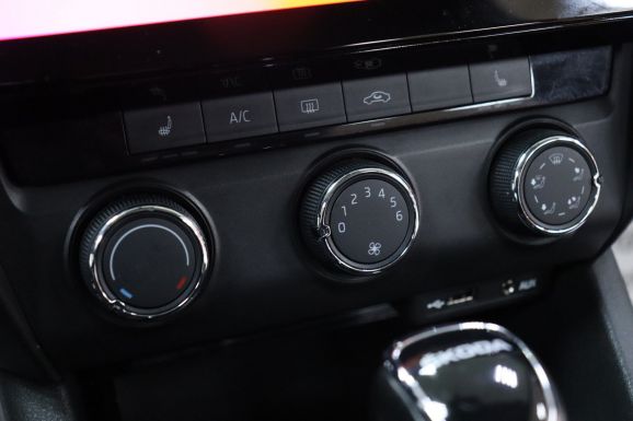 Skoda Octavia, 1.6 л, АТ, 2015 фото 13