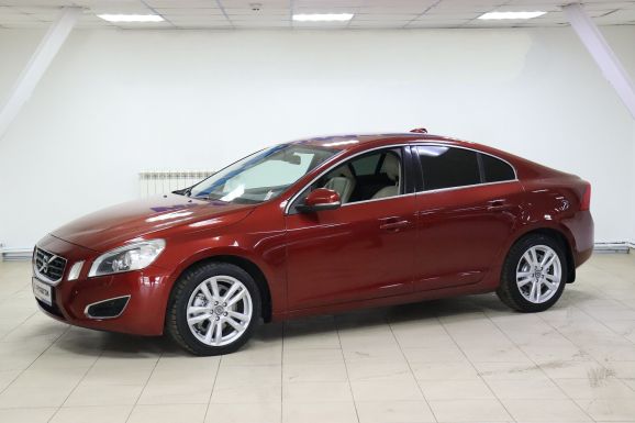 Volvo S60, 2.0 л, Робот, 2011 фото 3