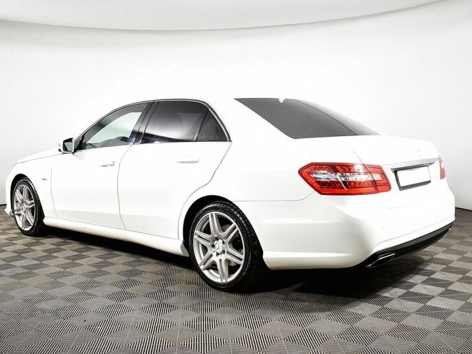 Mercedes-Benz E-Класс, 1.8 л, АТ, 2012 фото 6
