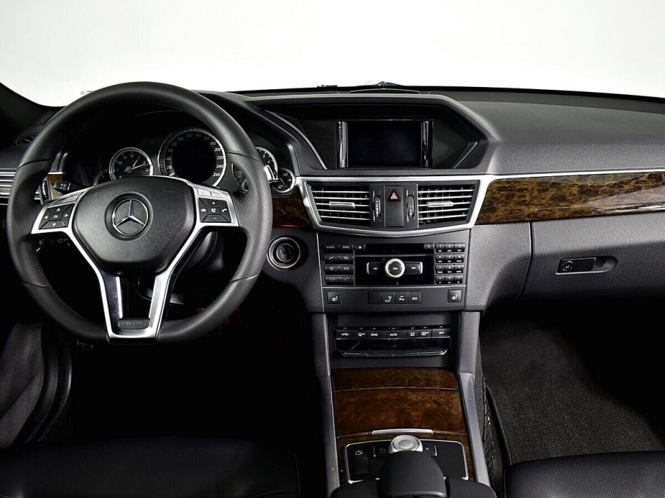 Mercedes-Benz E-Класс, 1.8 л, АТ, 2012 фото 8