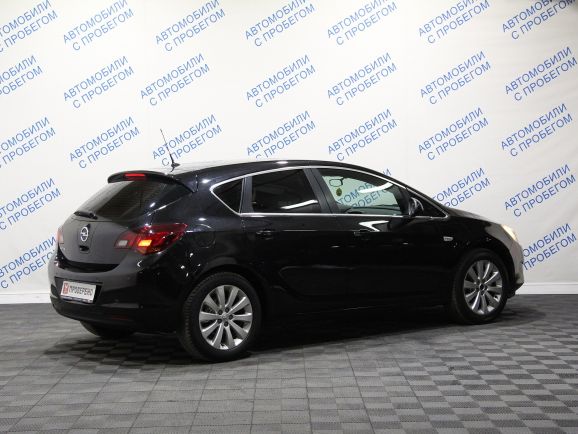 Opel Astra, 1.6 л, АТ, 2011 фото 4