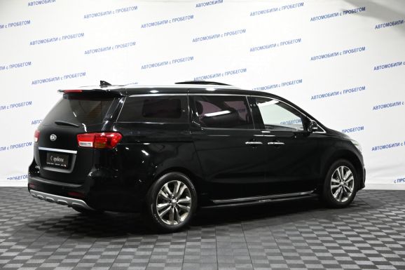 Kia Carnival, 2.2 л, АТ, 2017 фото 4