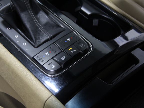 Kia Carnival, 2.2 л, АТ, 2017 фото 13