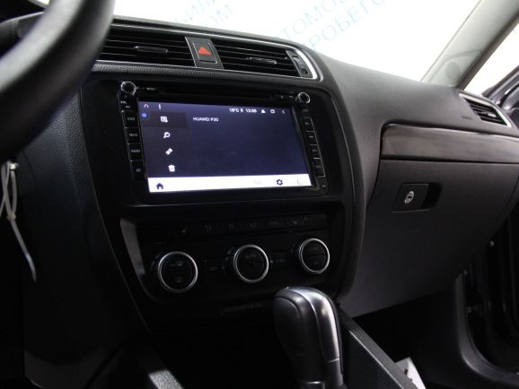 Volkswagen Jetta, 1.4 л, Робот, 2013 фото 11