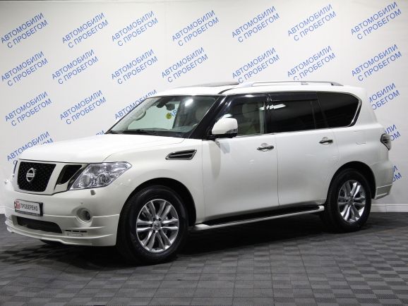 Nissan Patrol, 5.6 л, АТ, 2012 фото 3