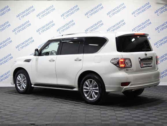 Nissan Patrol, 5.6 л, АТ, 2012 фото 6
