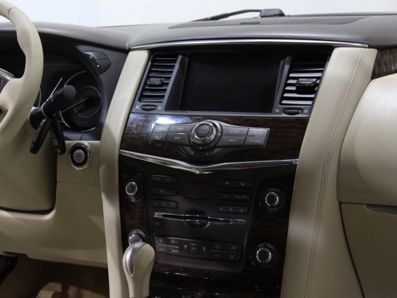 Nissan Patrol, 5.6 л, АТ, 2012 фото 13