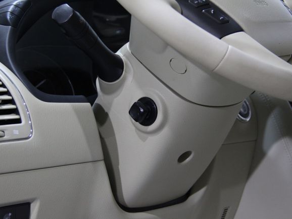 Nissan Patrol, 5.6 л, АТ, 2012 фото 19