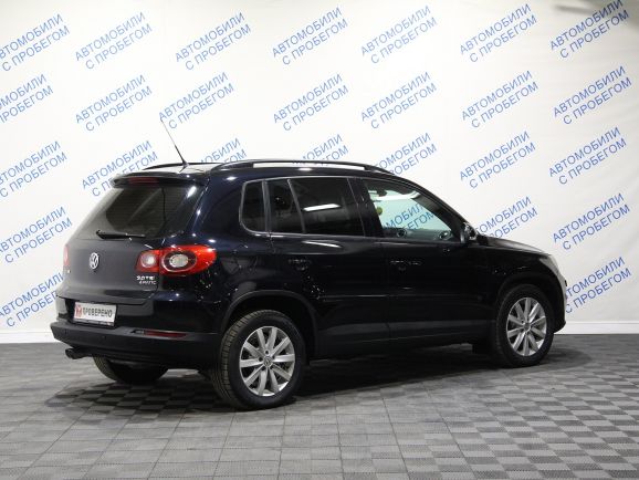 Volkswagen Tiguan, 2.0 л, АТ, 2010 фото 4