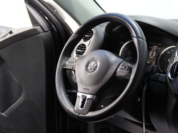 Volkswagen Tiguan, 2.0 л, АТ, 2010 фото 9