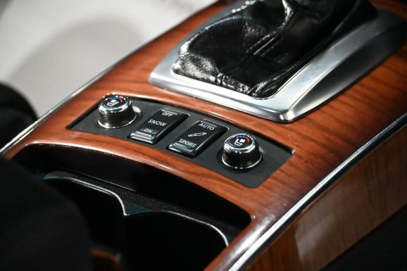 Infiniti FX, 3.7 л, АТ, 2012 фото 13