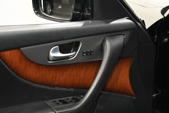 Infiniti FX, 3.7 л, АТ, 2012 фото 16