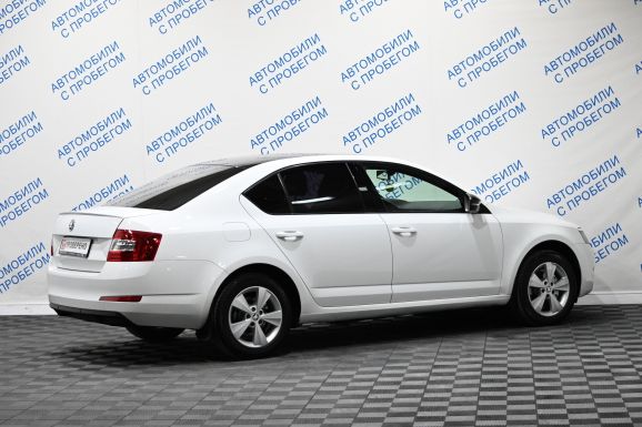 Skoda Octavia, 1.4 л, Робот, 2014 фото 4