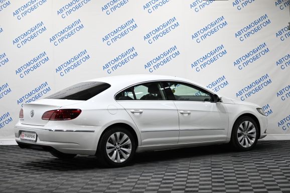 Volkswagen Passat CC, 1.8 л, Робот, 2012 фото 4
