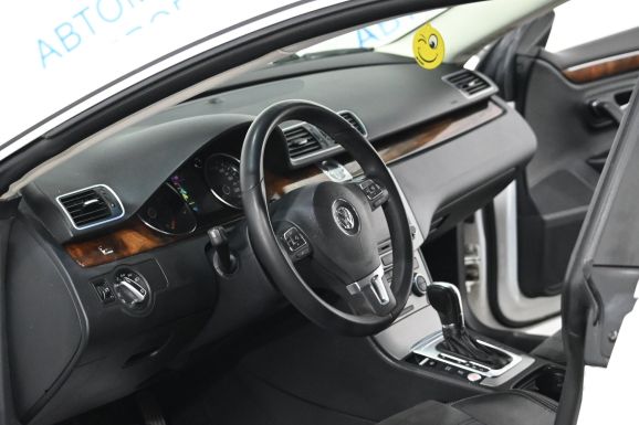 Volkswagen Passat CC, 1.8 л, Робот, 2012 фото 7