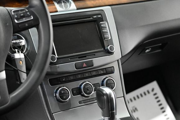 Volkswagen Passat CC, 1.8 л, Робот, 2012 фото 11