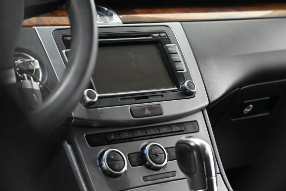 Volkswagen Passat CC, 1.8 л, Робот, 2012 фото 12