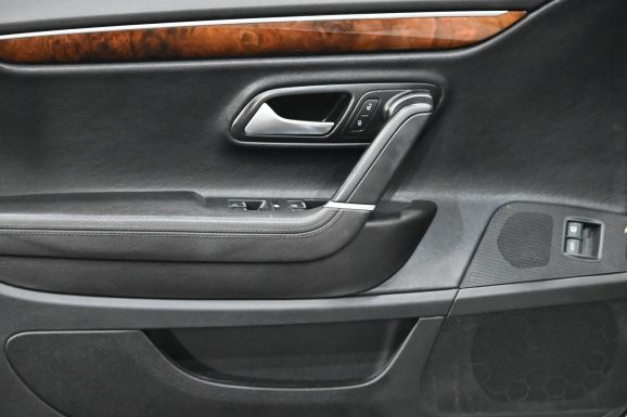 Volkswagen Passat CC, 1.8 л, Робот, 2012 фото 17