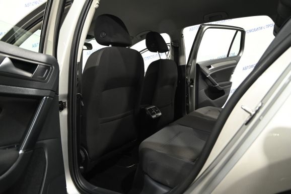 Volkswagen Golf, 1.4 л, Робот, 2013 фото 1