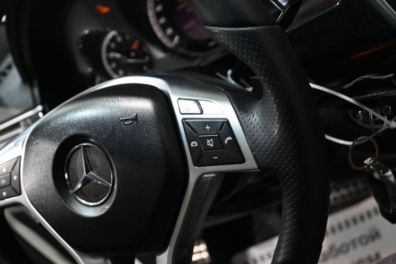 Mercedes-Benz E-Класс, 1.8 л, АТ, 2012 фото 15