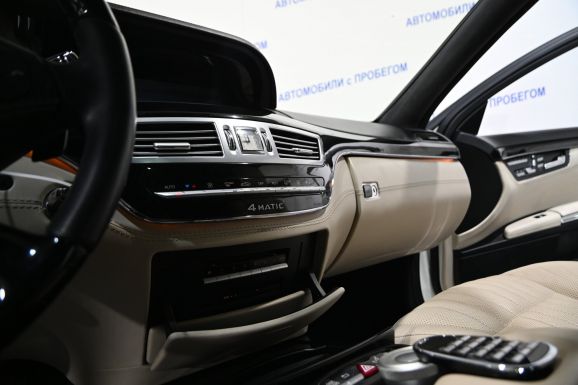 Mercedes-Benz S-Класс, 4.7 л, АТ, 2012 фото 19