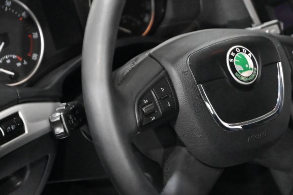 Skoda Octavia, 1.8 л, АТ, 2012 фото 12