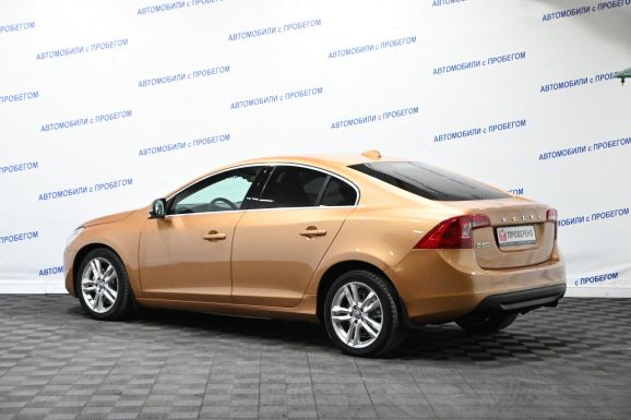 Volvo S60, 1.6 л, АТ, 2011 фото 6