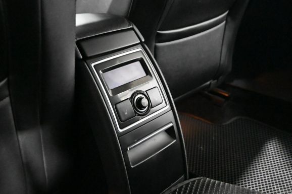 Skoda Superb, 1.8 л, Робот, 2014 фото 1