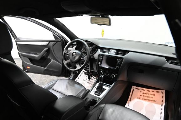 Skoda Octavia, 1.8 л, Робот, 2014 фото 10