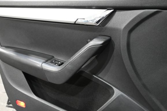 Skoda Octavia, 1.8 л, Робот, 2014 фото 12